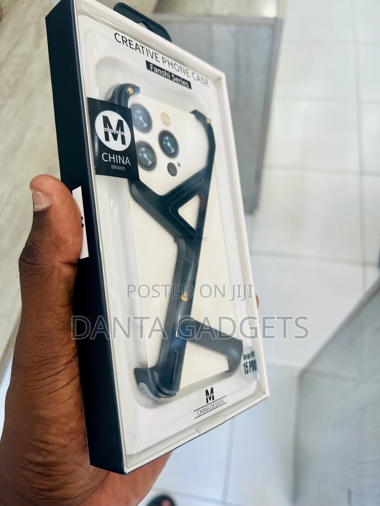 iPhone 16 Pro Metal Cover