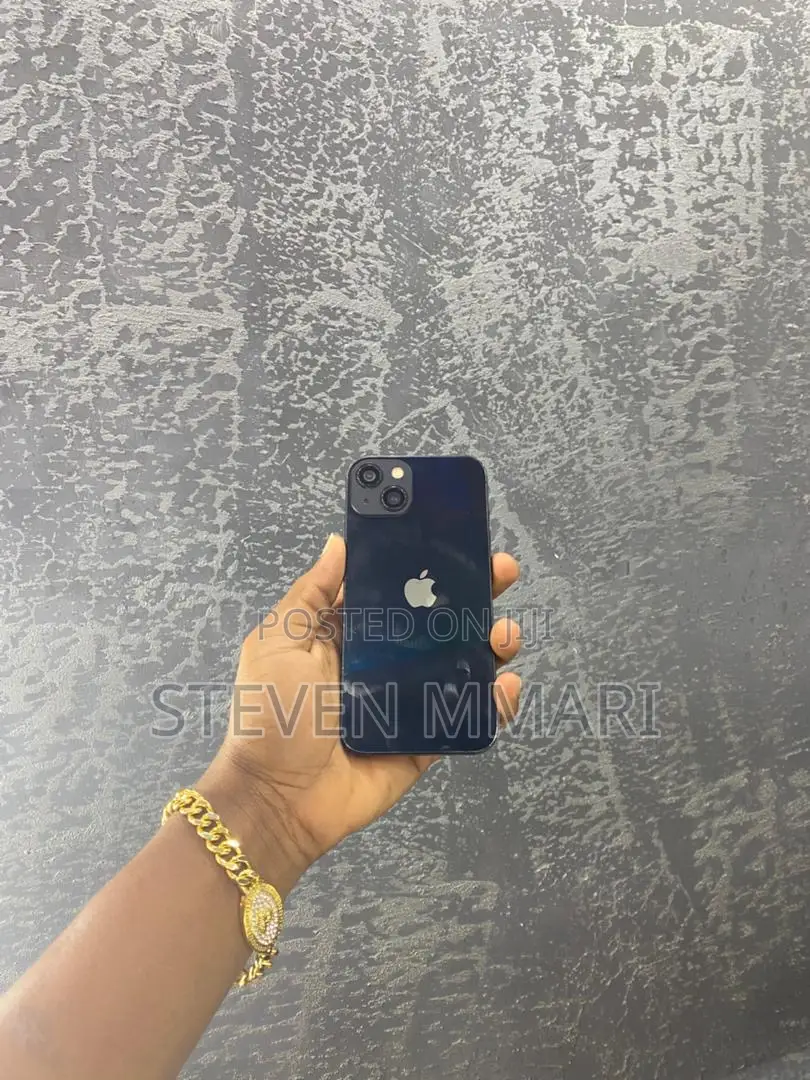 New Apple iPhone 13 128 GB Black