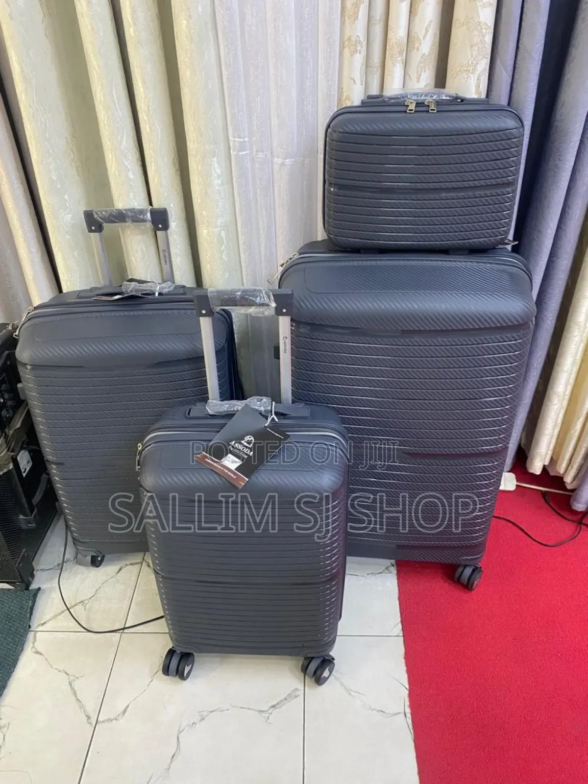 Travelling Bags