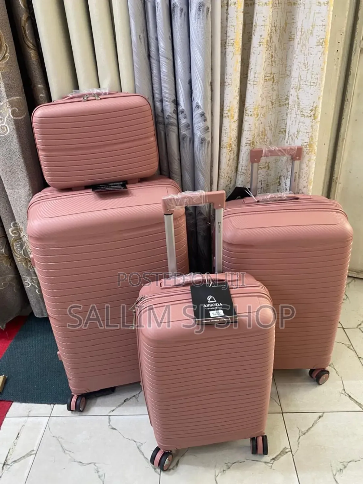 Travelling Bags