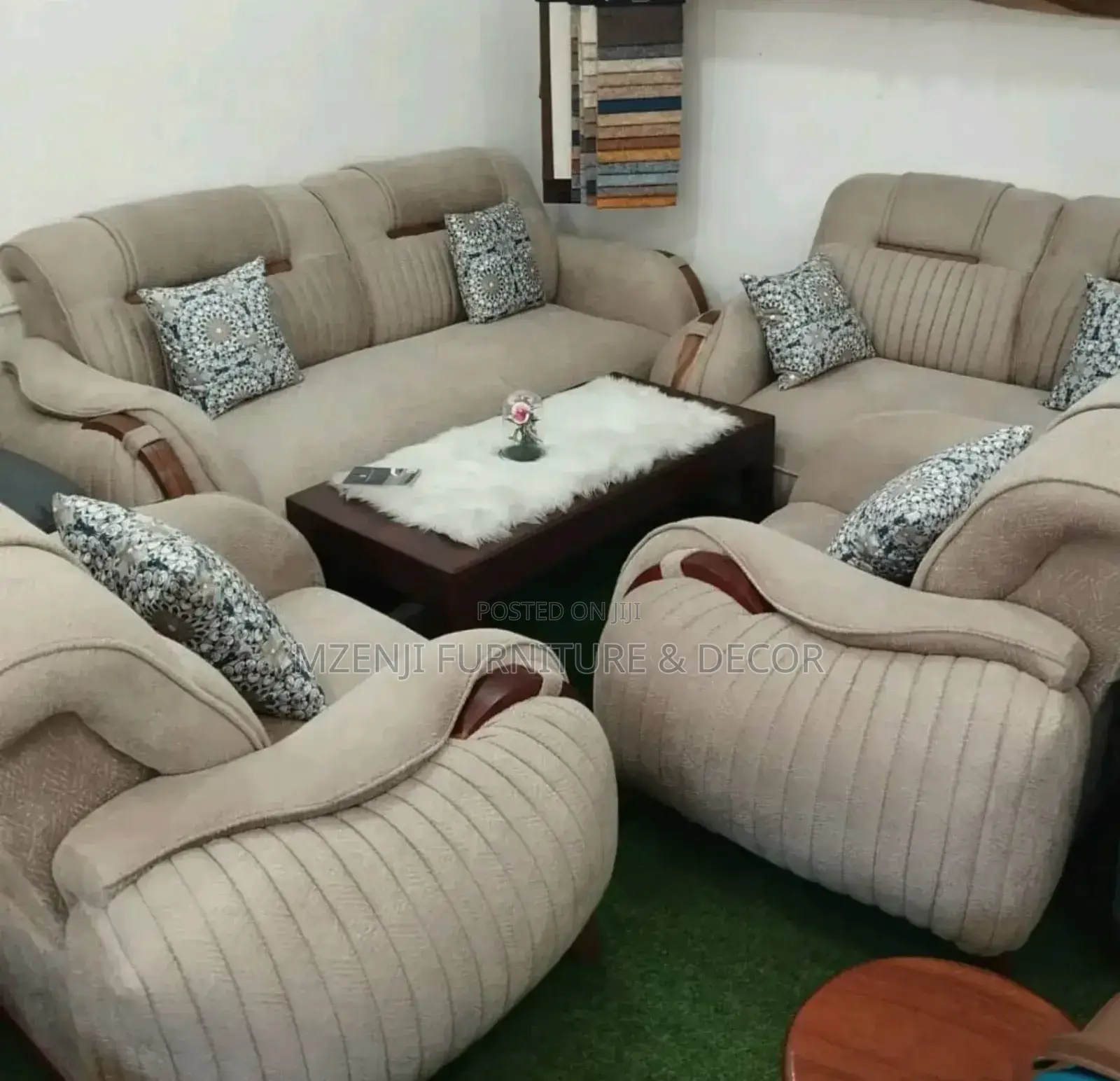 Classic Sofa Set 2:2:1:1