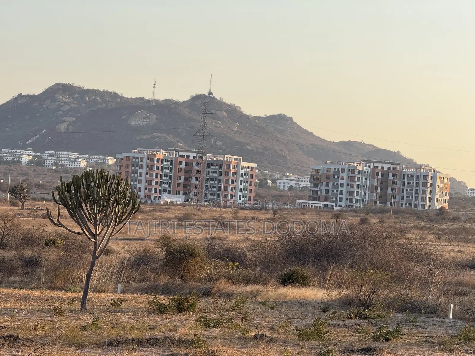 Uwanja Unauzwa Dodoma Iyumbu Newtown Center
