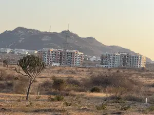Uwanja Unauzwa Dodoma Iyumbu Newtown Center