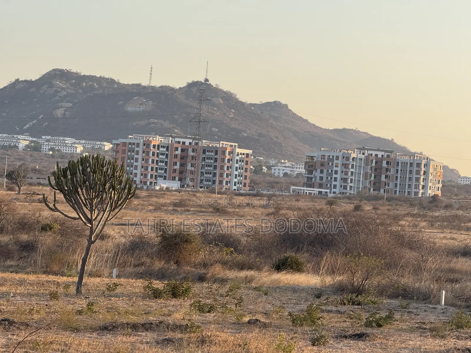 Uwanja Unauzwa Dodoma Iyumbu Newtown Center