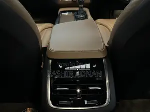 Volvo XC90 T6 Inscription AWD (2.0L 4cyl 8A) 2016 Beige