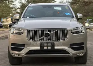 Volvo XC90 T6 Inscription AWD (2.0L 4cyl 8A) 2016 Beige