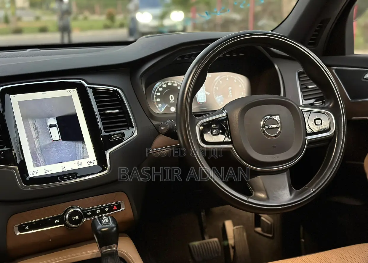 Volvo XC90 T6 Inscription AWD (2.0L 4cyl 8A) 2016 Beige