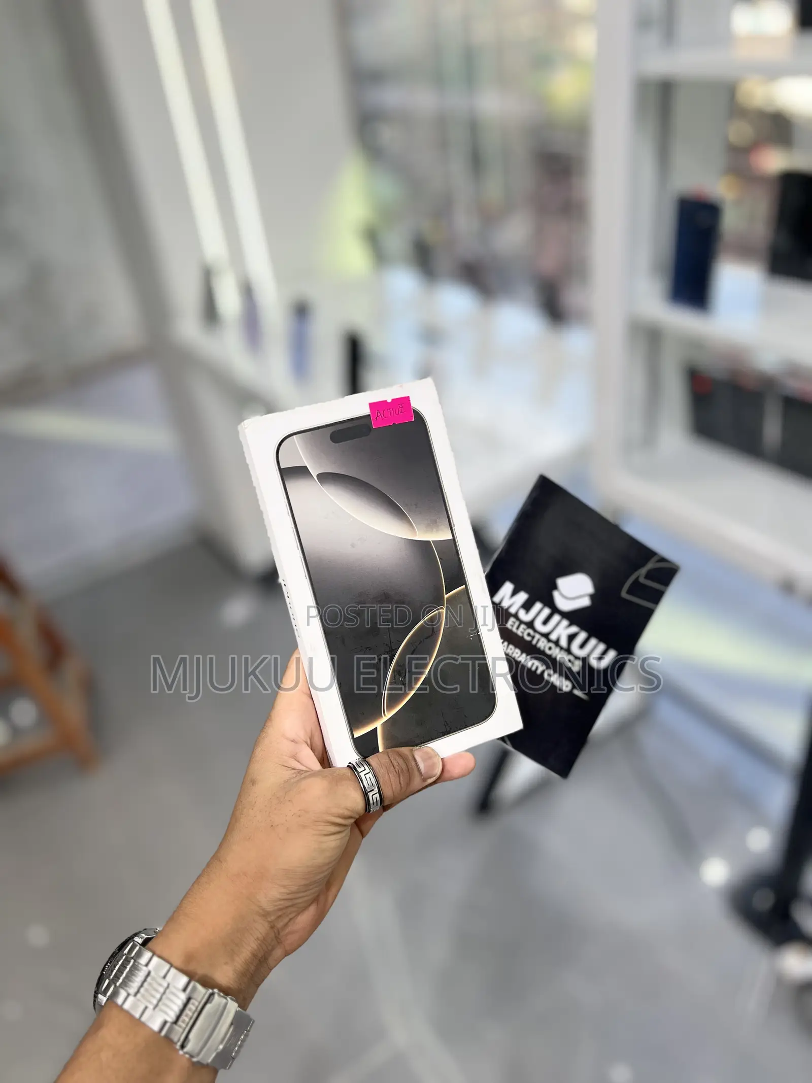 New Apple iPhone 16 Pro Max 256 GB