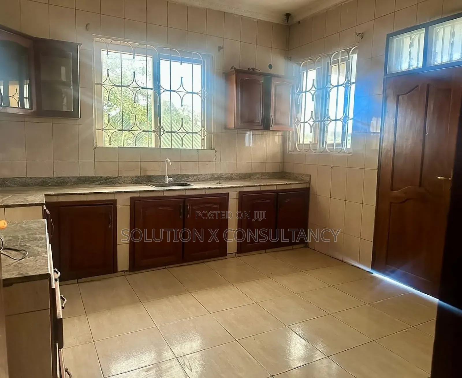 6bdrm House in Kigamboni for sale
