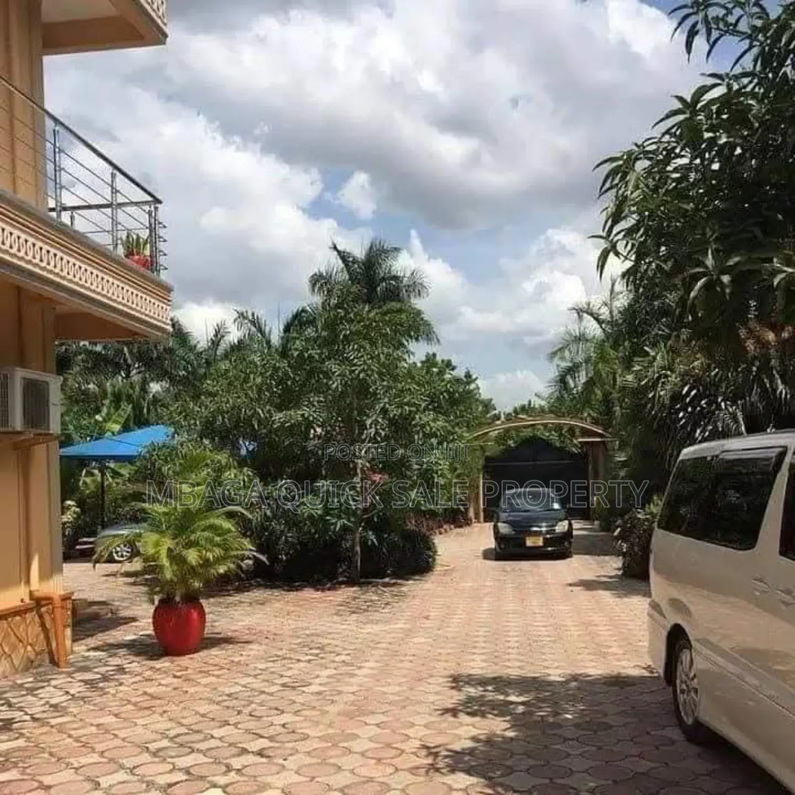 5bdrm House in Ununio, Bunju for sale