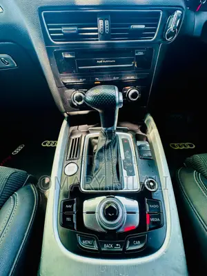 Audi Q5 2013 Black