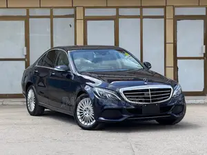 Mercedes-Benz C200 2015 Blue