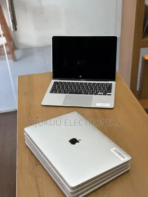Laptop Apple MacBook Air 2020 M1 16GB AMD Ryzen 9 SSD 256GB