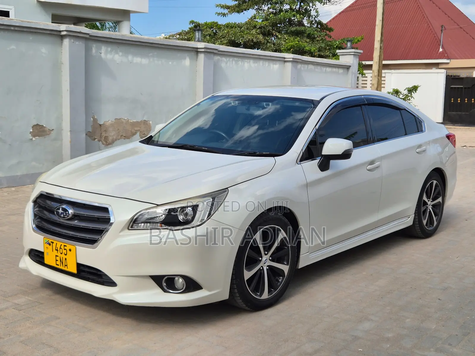 Subaru Legacy 2.5i Limited 4dr Sedan AWD (2.5L 4cyl CVT) 2015 White