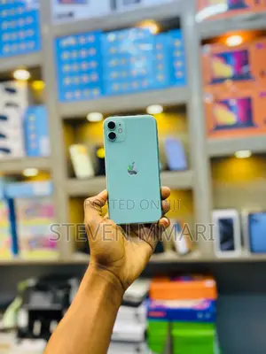 New Apple iPhone 11 256 GB Green
