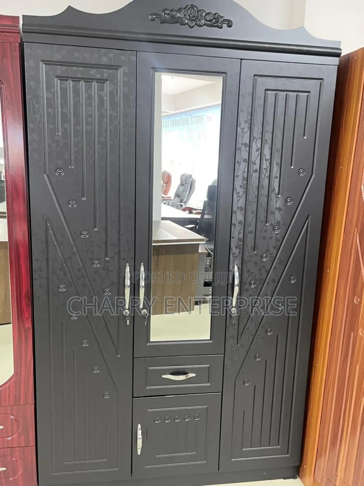 Classic Imported 3doors Wardrobe Available in Different Colors Kabati