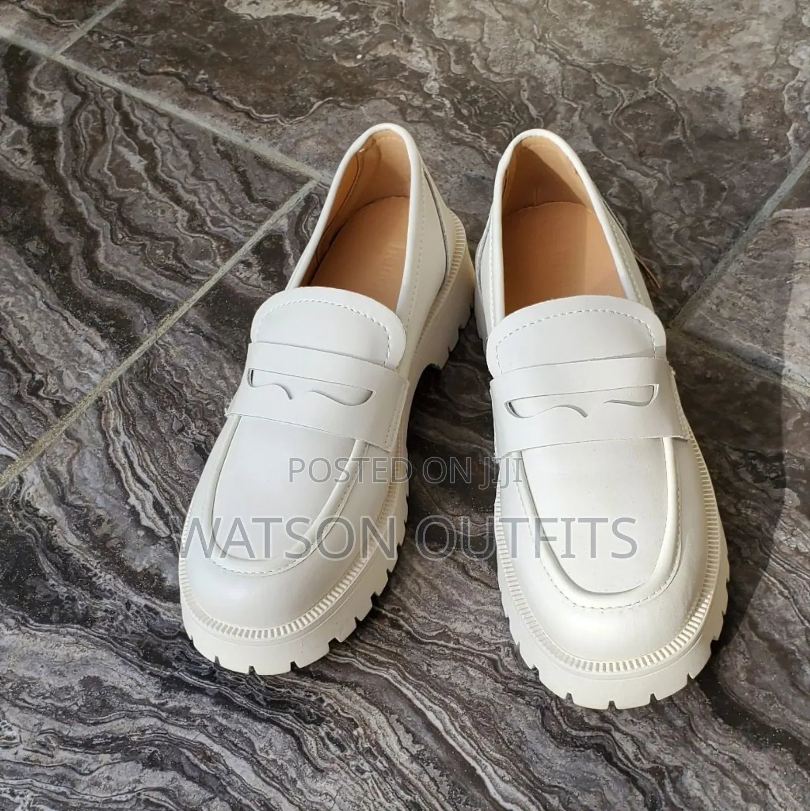 Extraordinarily and Extremely Top Class Men's Loafer Shoes
