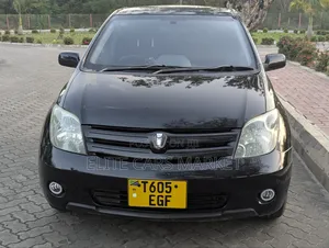 Toyota IST 2003 Black