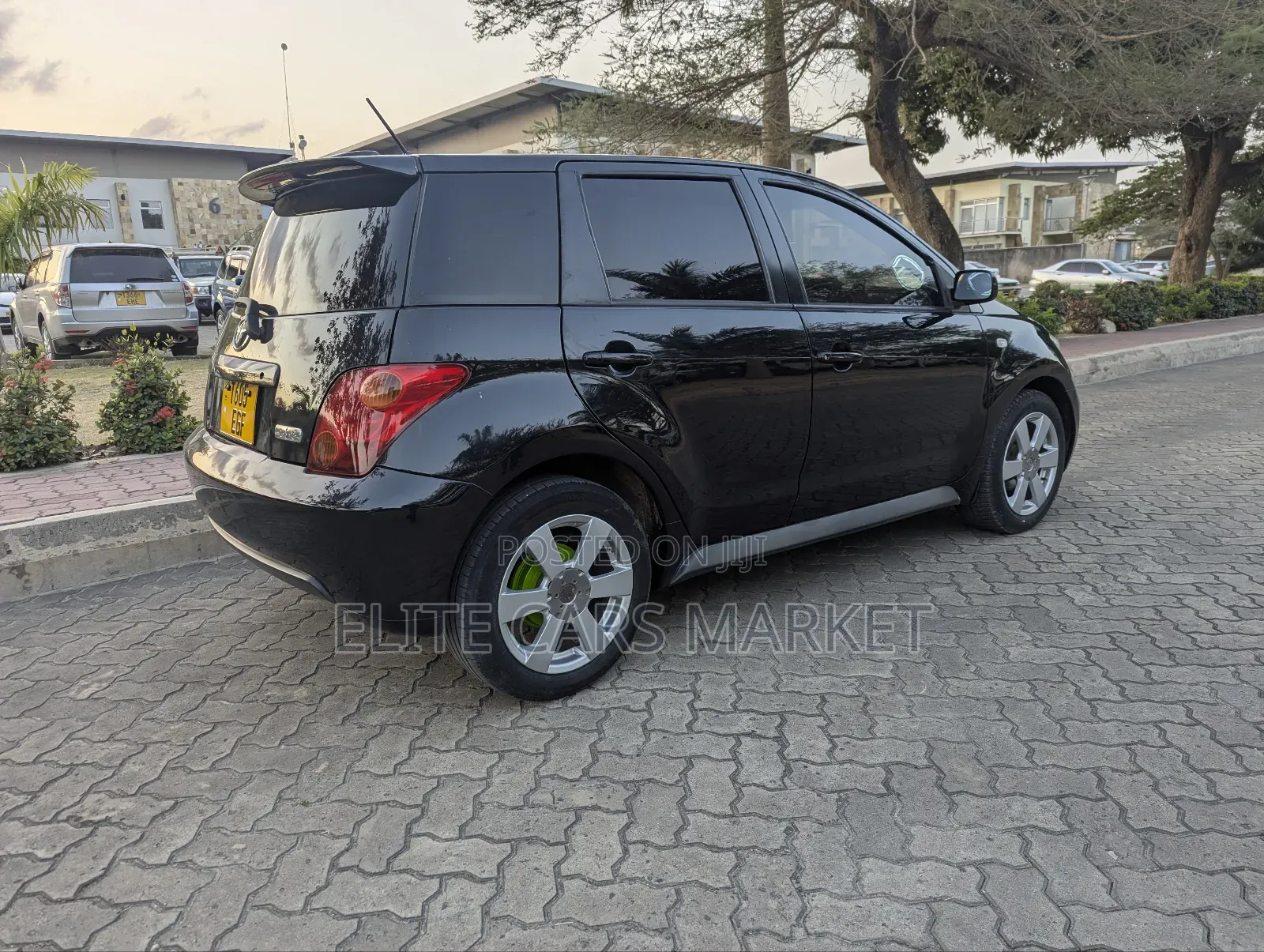 Toyota IST 2003 Black