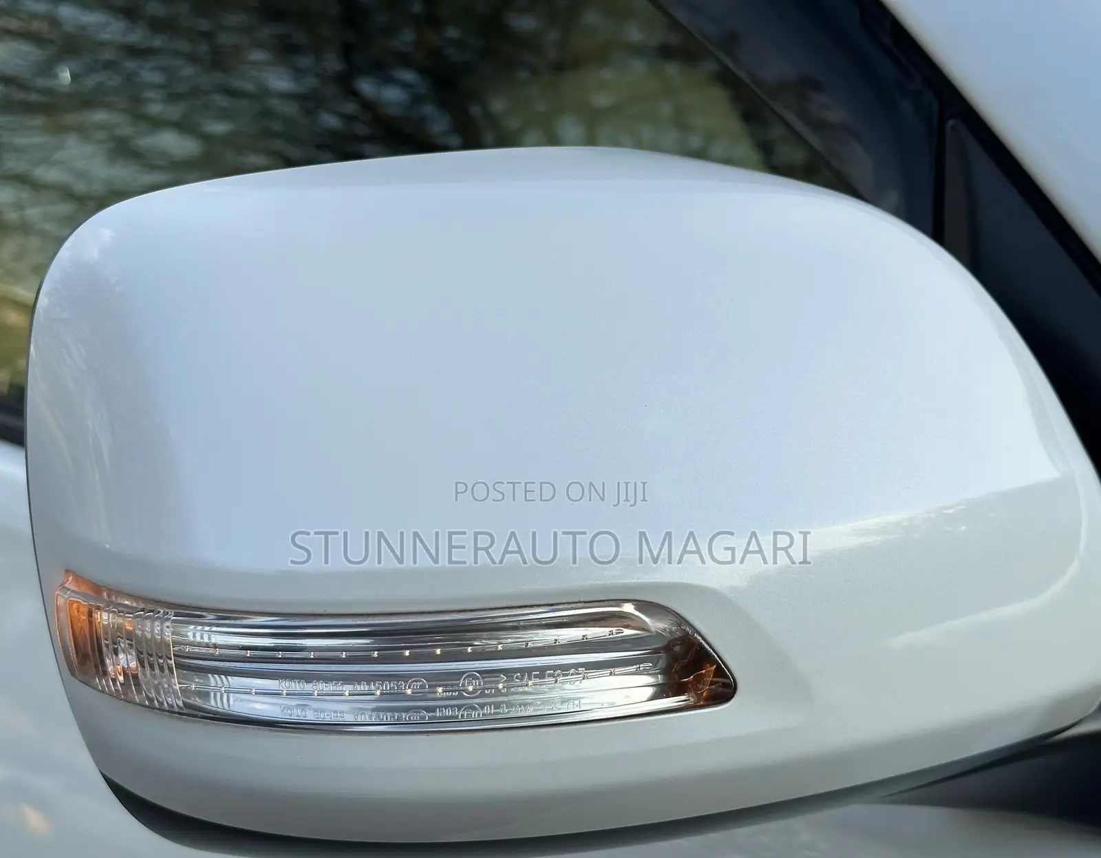 Toyota Land Cruiser Prado 2015 White