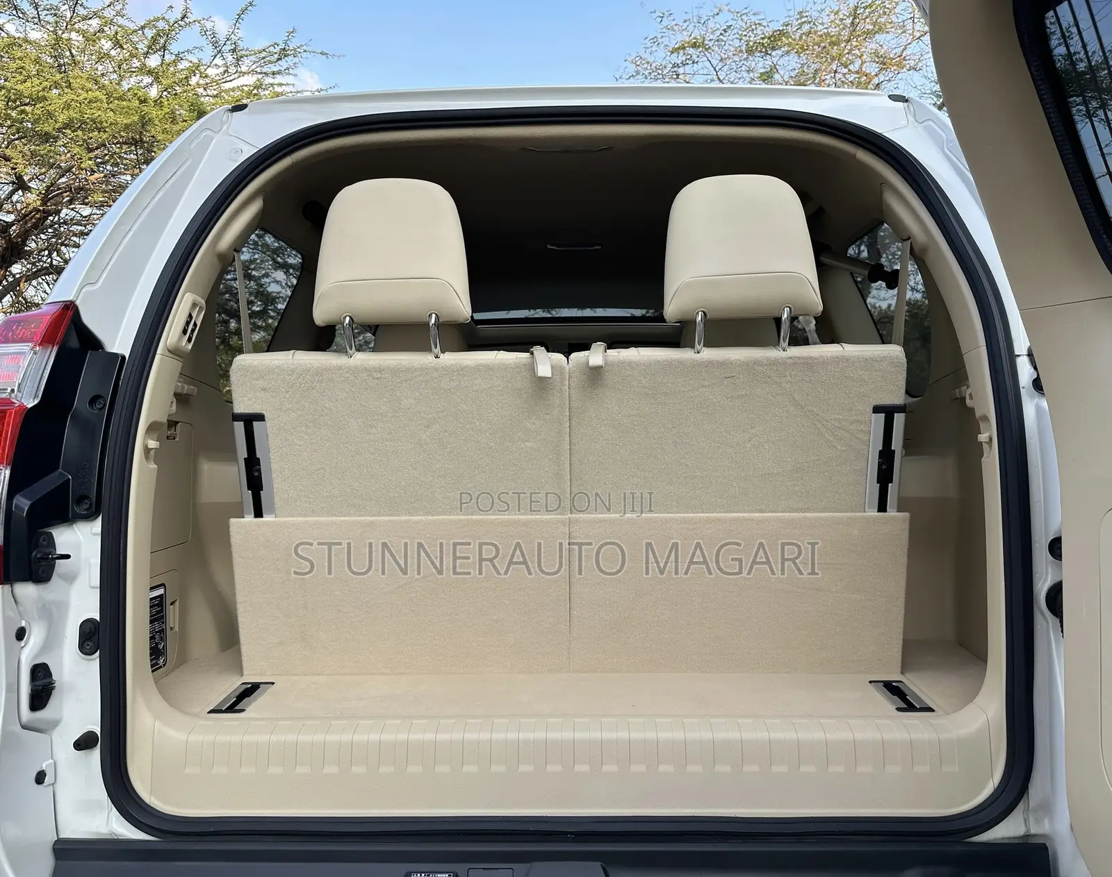 Toyota Land Cruiser Prado 2015 White