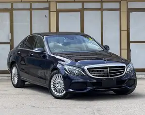 Mercedes-Benz C200 2015 Blue