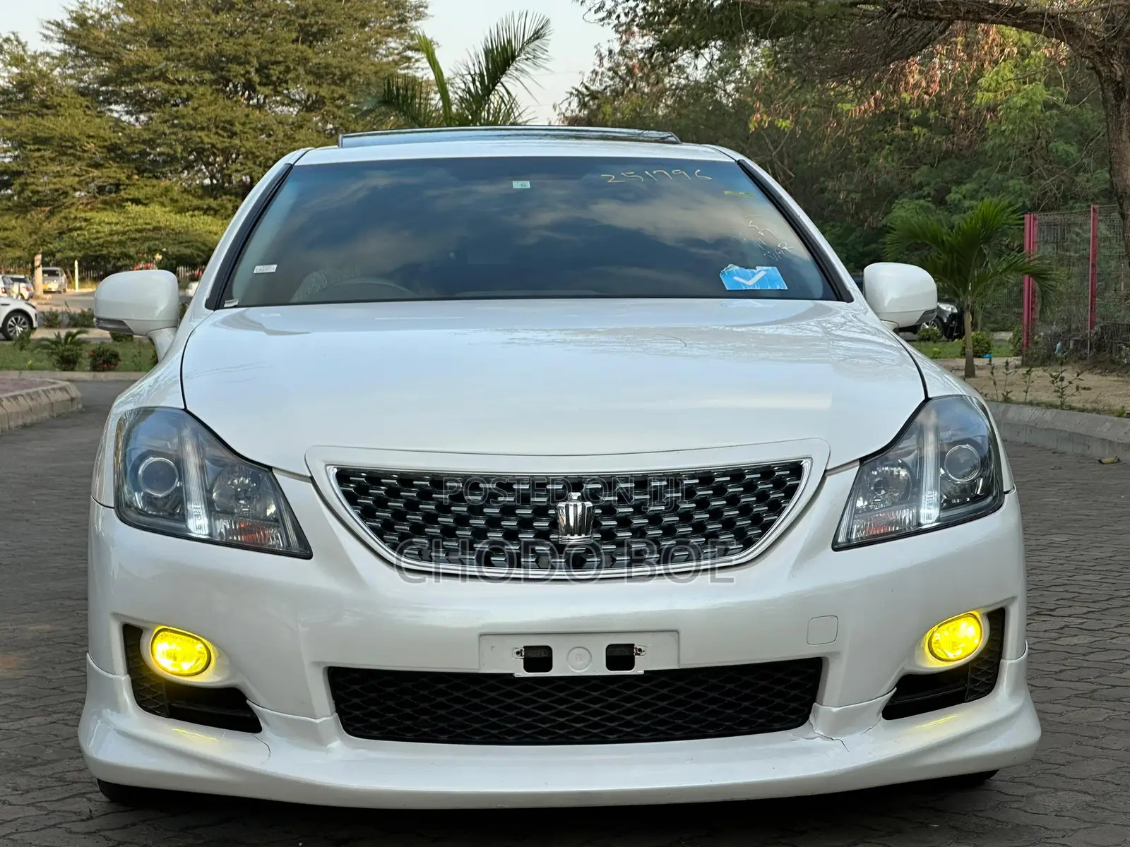 Toyota Crown 2009 Pearl