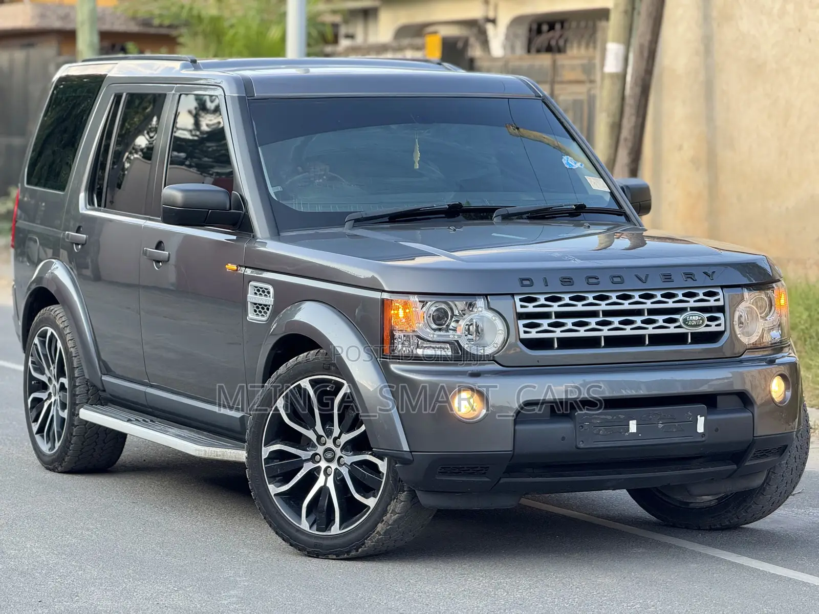 Land Rover Discovery 2009 Gray