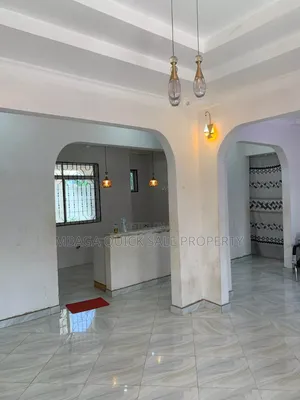 3bdrm House in Goba for sale