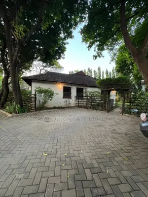 Furnished 4bdrm House in Oyster Vay for rent