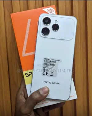 New Tecno Spark 40 128 GB White