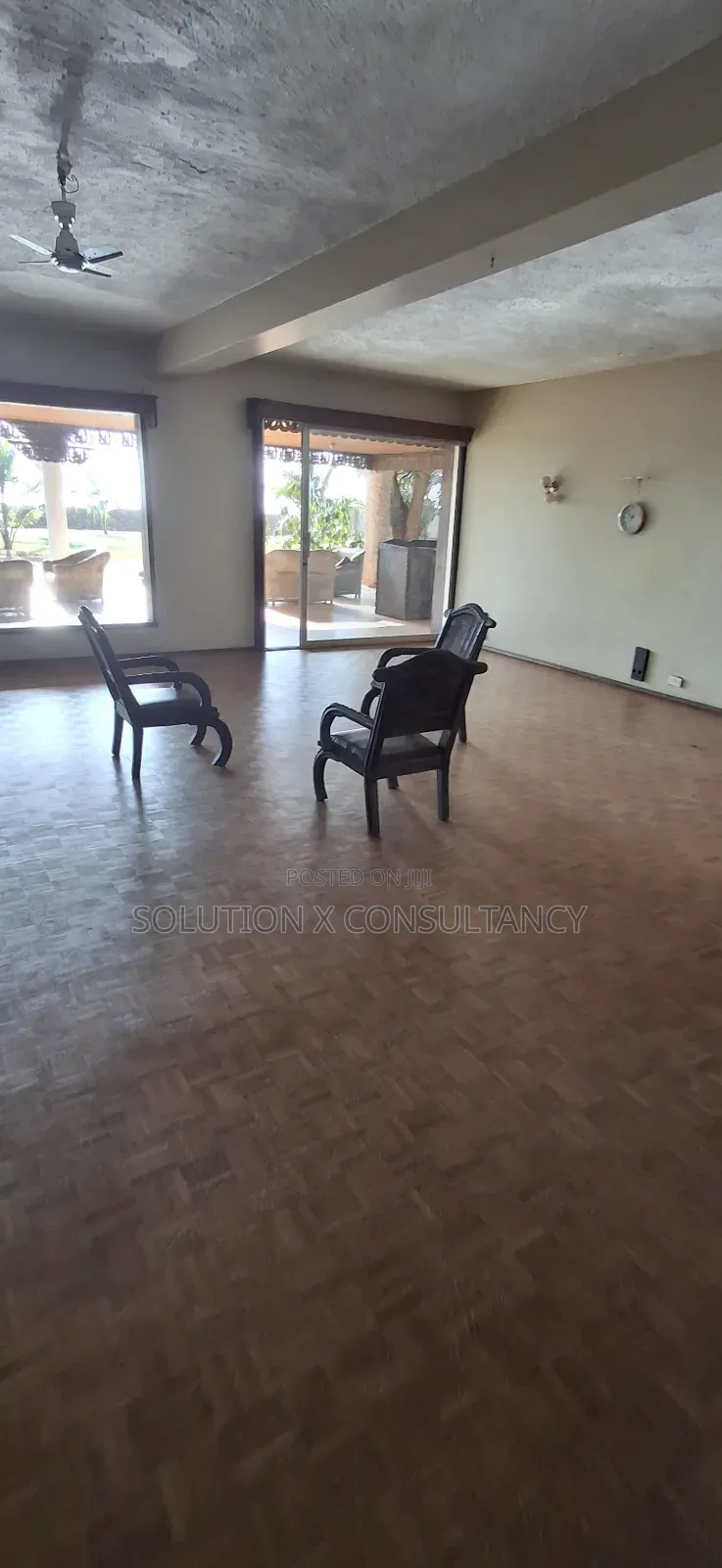 7bdrm House in Kunduchi for sale