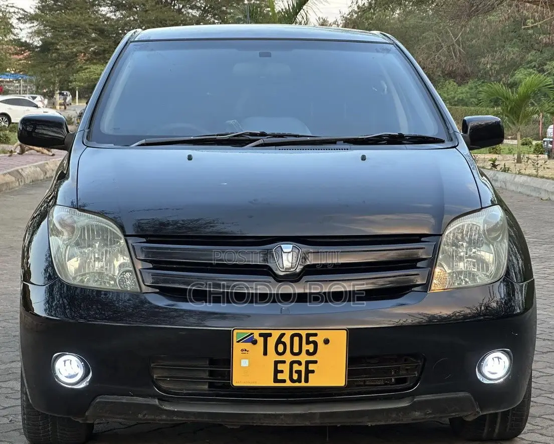 Toyota IST 2003 Black