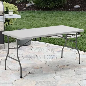 Plastic Folding Table