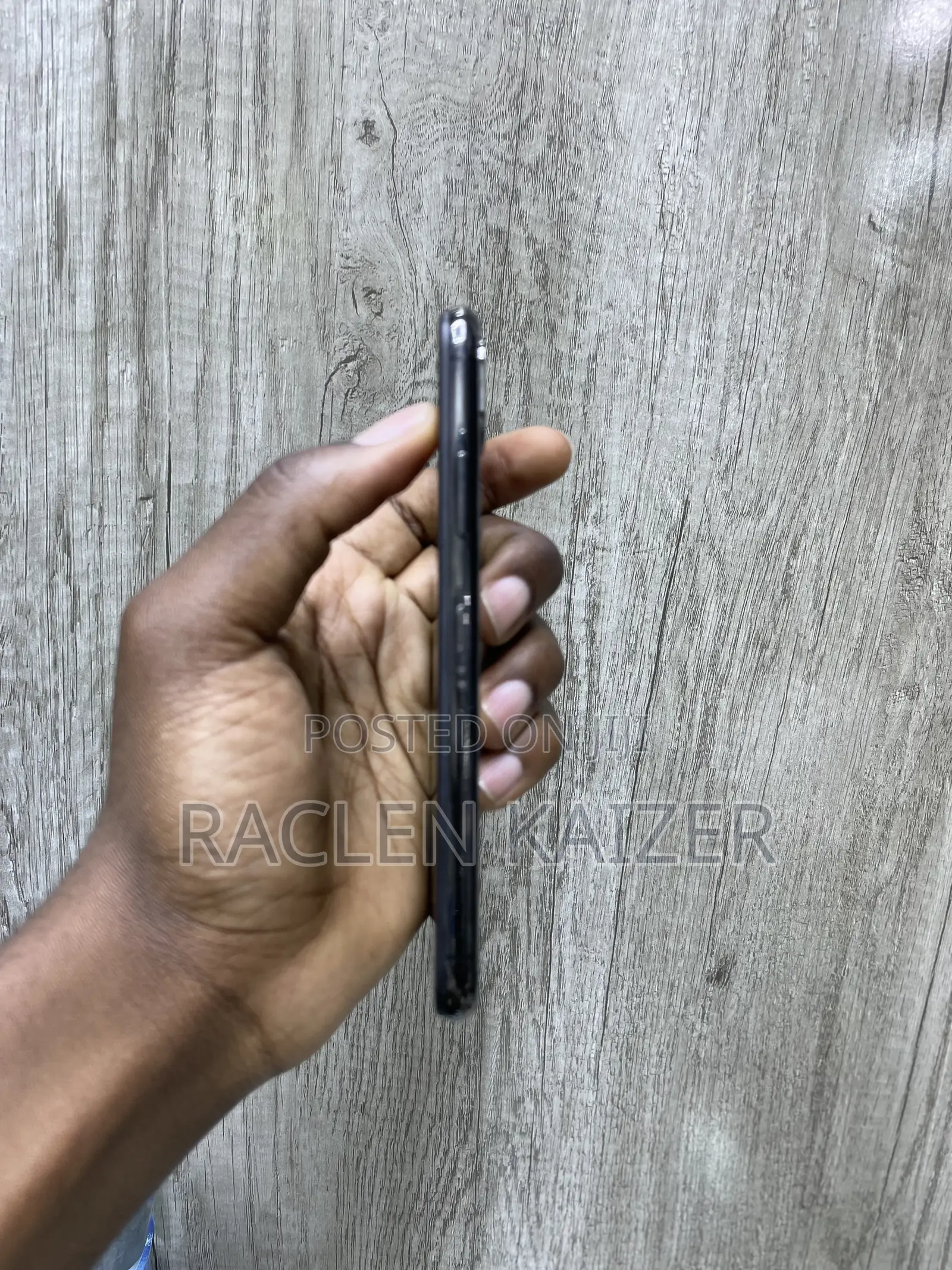 Apple iPhone X 64 GB Black