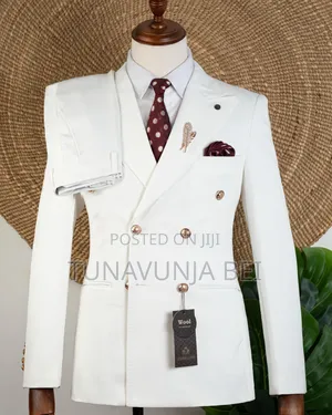 Wool Five Buttons Quality Suit / Classic Men Suit