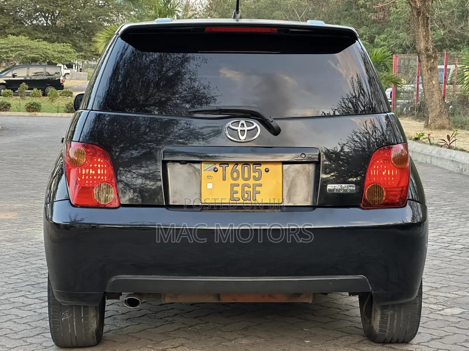 Toyota IST 2003 Black
