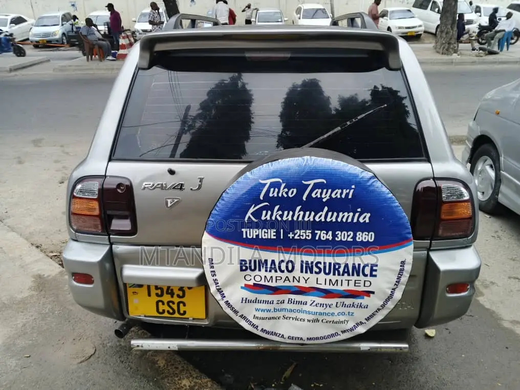 Toyota RAV4 Softtop 4x4 1999 Silver