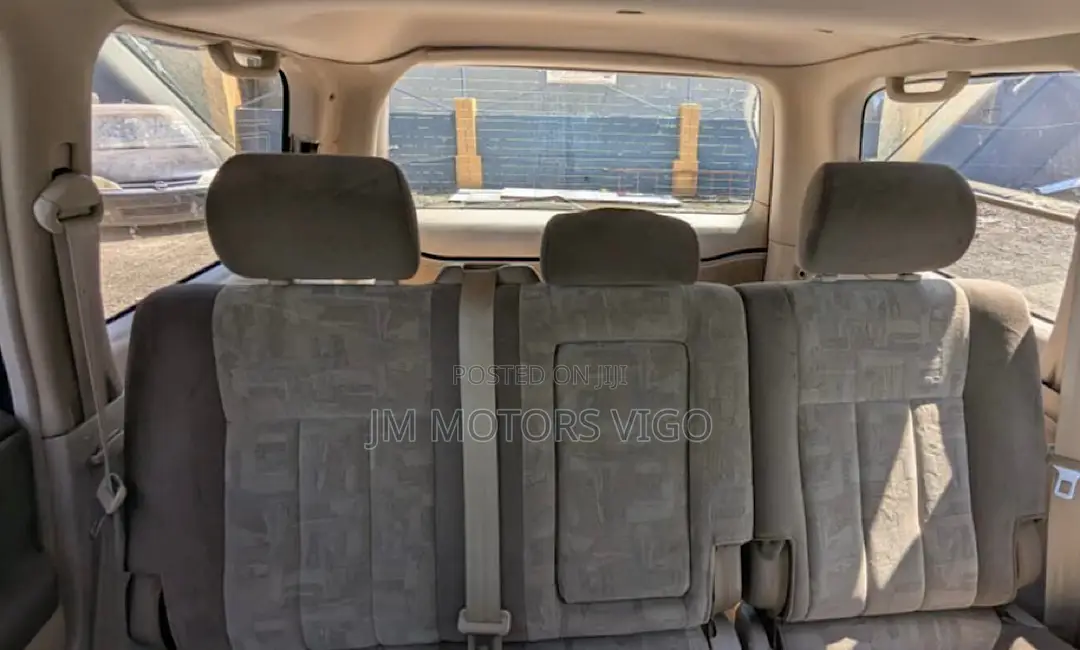 Toyota Land Cruiser 2002 Green