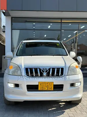 Toyota Land Cruiser Prado 2006 White