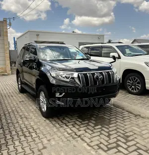 Toyota Land Cruiser Prado 2.7 2020 Black