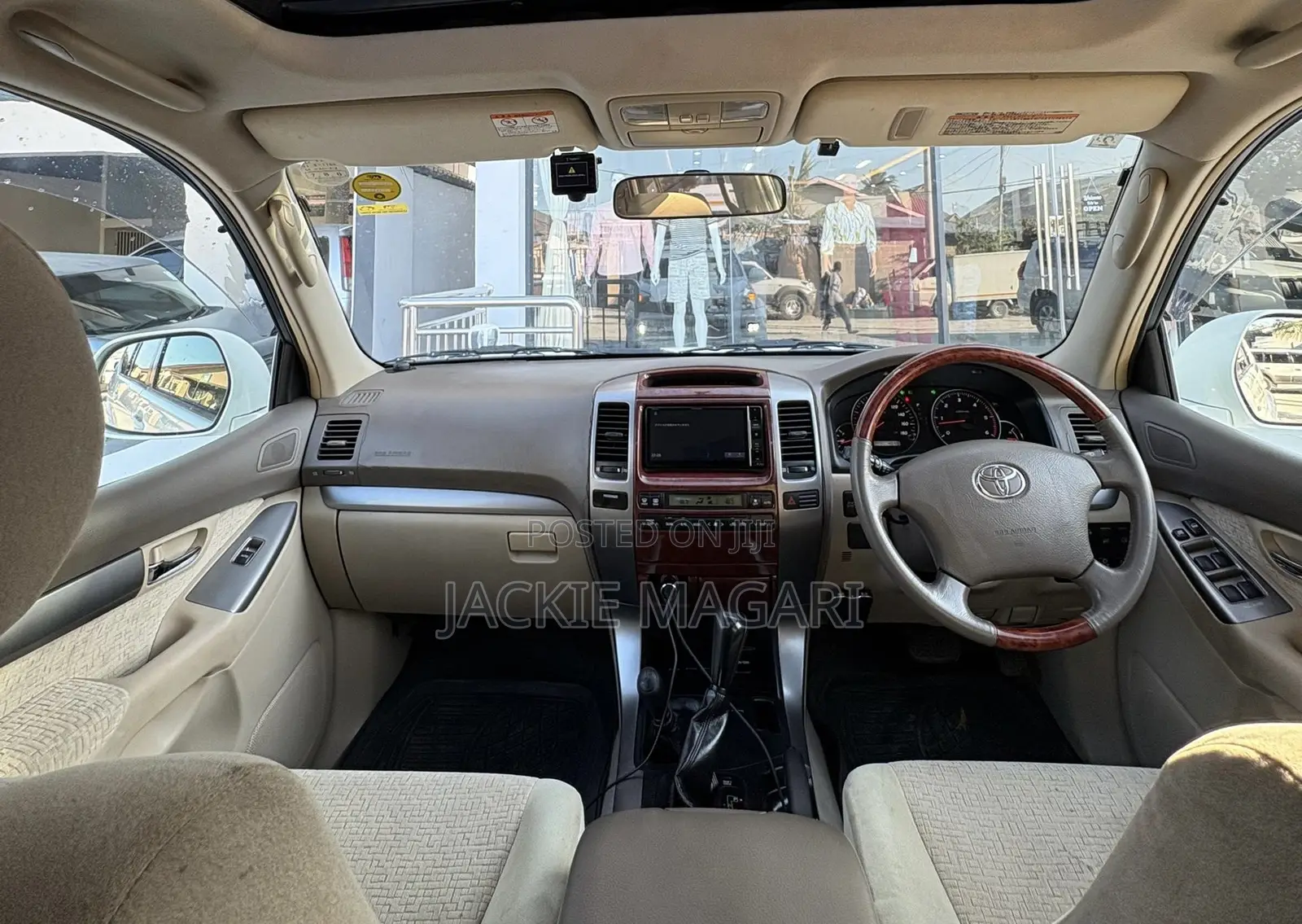 Toyota Land Cruiser Prado 2006 White