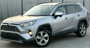 Toyota RAV4 2020 Silver