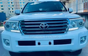 Toyota Land Cruiser 2013 White