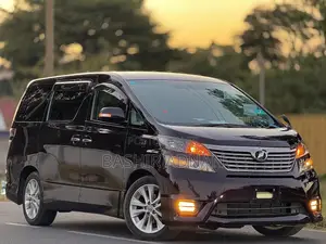 Toyota Vellfire 2008 Maroon
