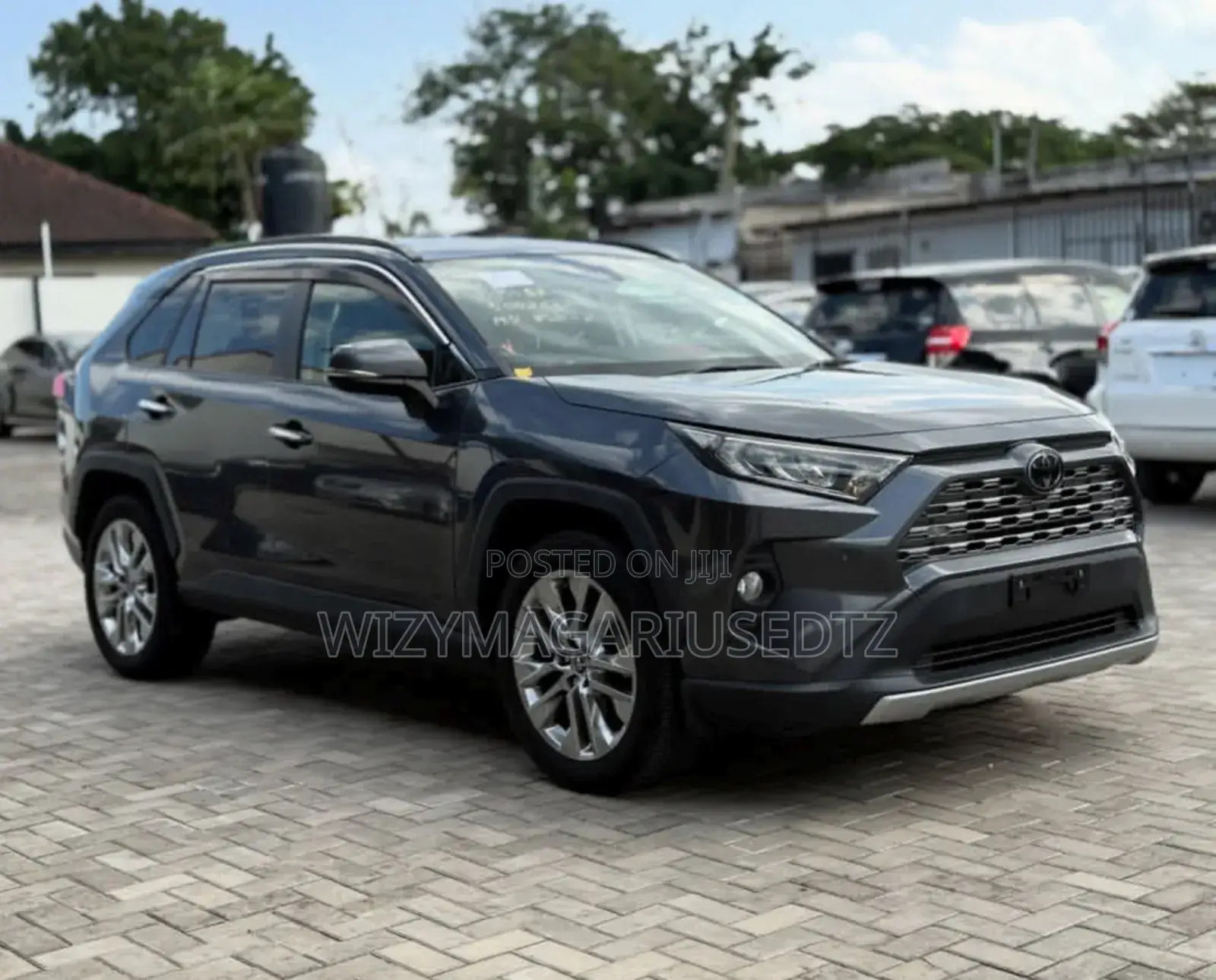 Toyota RAV4 2019 Gray