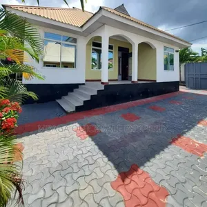 3bdrm House in Kinyerezi Mwisho for sale