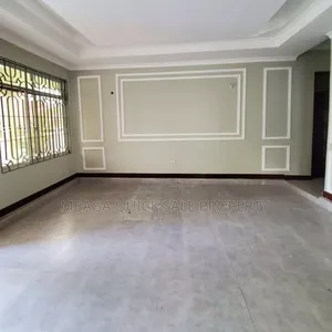 3bdrm House in Kinyerezi Mwisho for sale