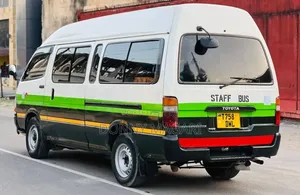 Toyota HiAce 2020