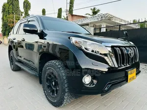 Toyota Land Cruiser Prado 2016 Black